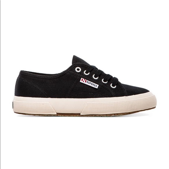 Superga Shoes - black superga kicks 💘